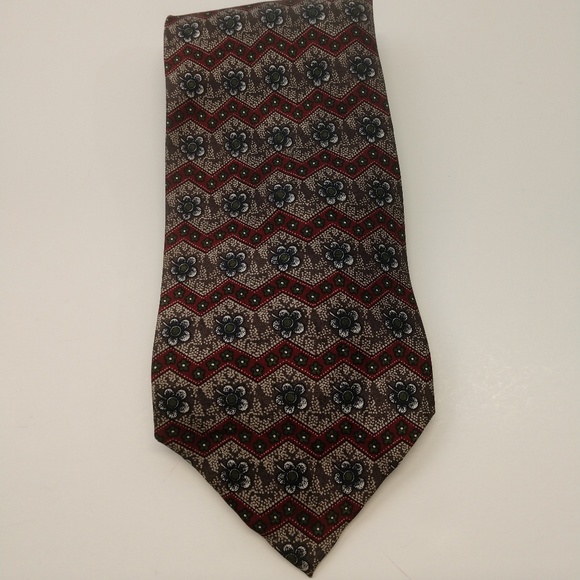 Ron Chereskin men's silk tie flowers and chevrons - Picture 1 of 7